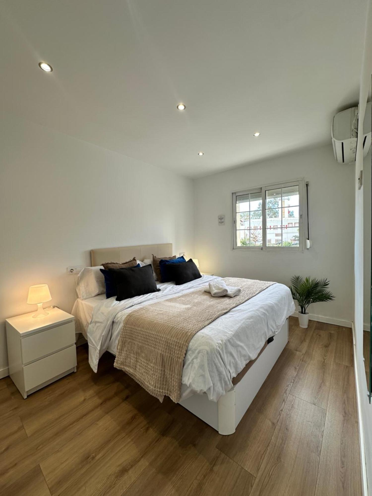 Apartmán Claveles De Luxe Màlaga Exteriér fotografie